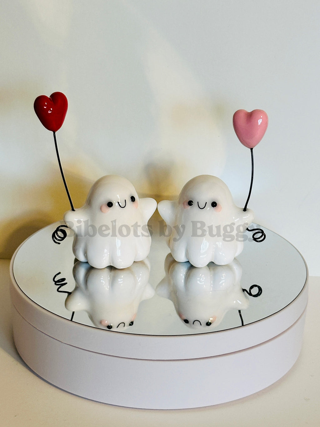 PREORDER | Loving Ghostie & Heart Balloon Figurine