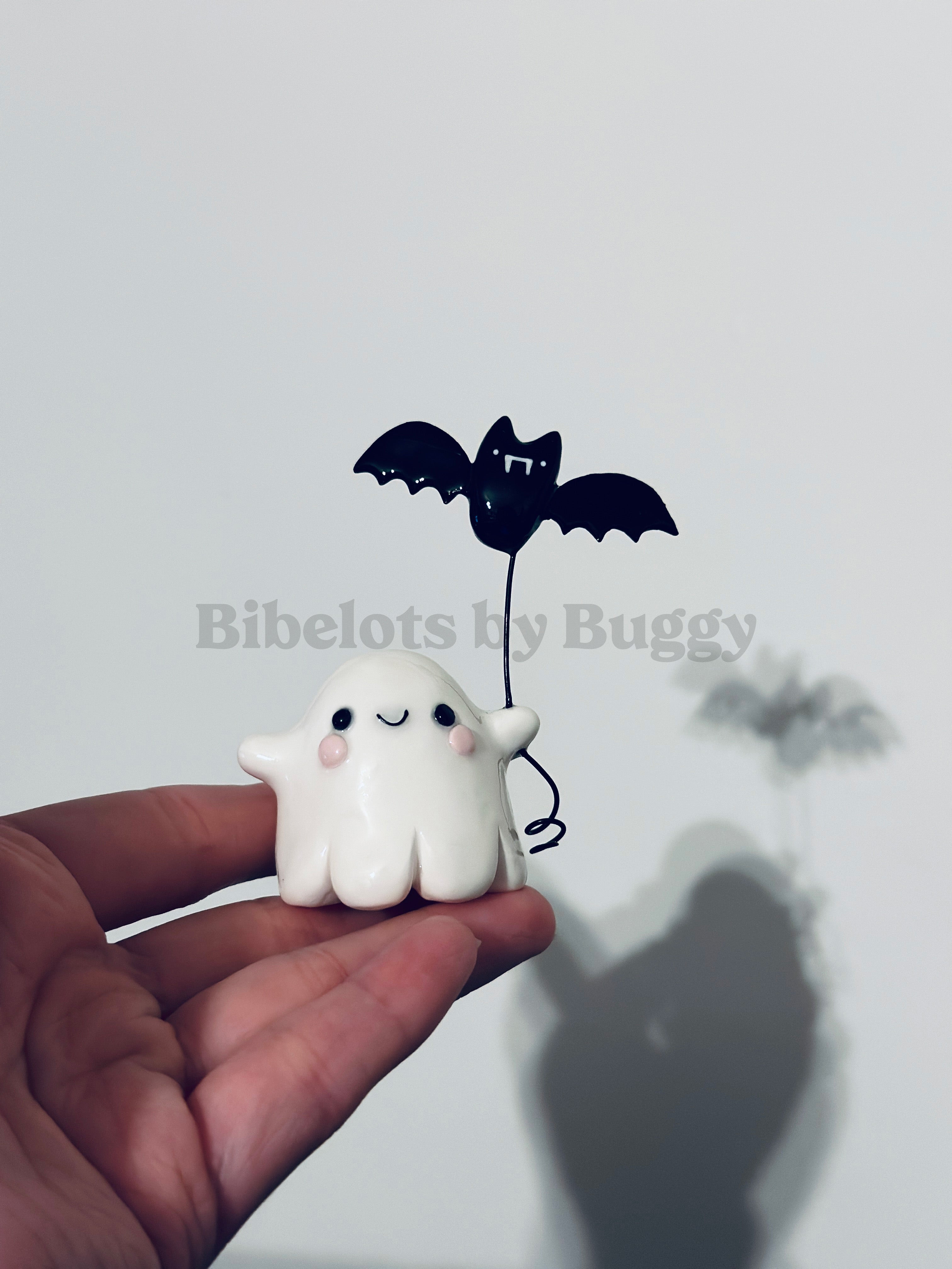 PREORDER | Ghostie with Bat Balloon Figurine